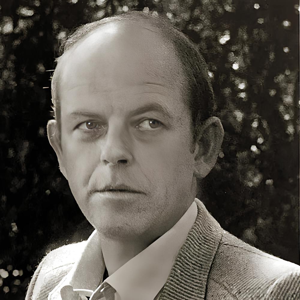 Julian Holloway