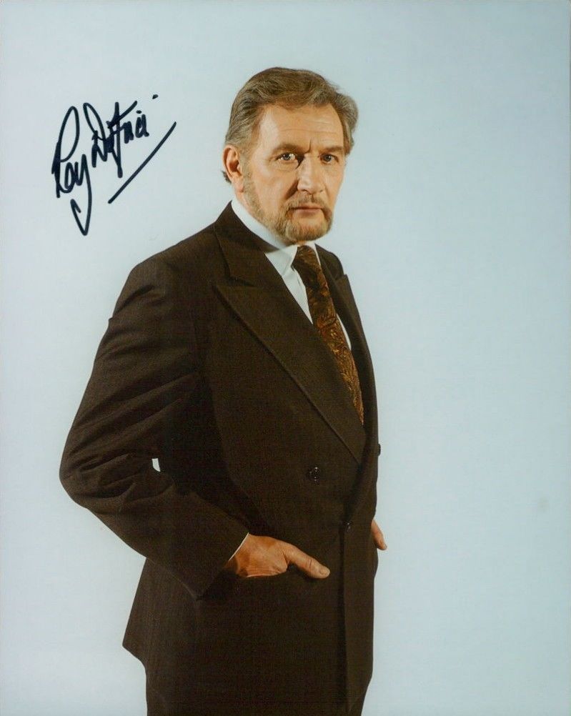 Roy Dotrice